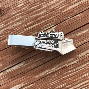 Tie pin clip men's Bulldozer metal vintage Leaven’s Mfg